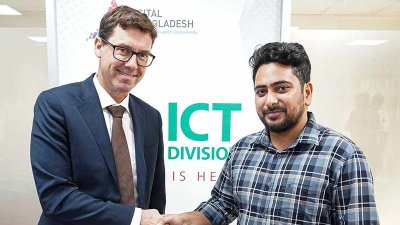 তথ্য উপদেষ্টার সঙ্গে সাক্ষাৎ করেন নরওয়ের রাষ্ট্রদূত