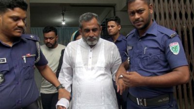 আতাউর রহমান সেলিমকে হাসপাতালে নেওয়া হয়েছে