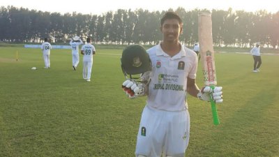 বরিশাল বড় লক্ষ্য দেওয়ার পথে ছুটছে