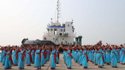 এবার মোংলা বন্দরে ‘ইত্যাদি’, থাকছে সুন্দরবনও