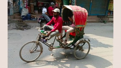 ব্যাটারিচালিত রিকশা (ছবি: সাজ্জাদ হোসেন)
