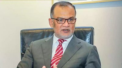 বাণিজ্য উপদেষ্টা শেখ বশিরউদ্দিন (ছবি: সংগৃহীত)