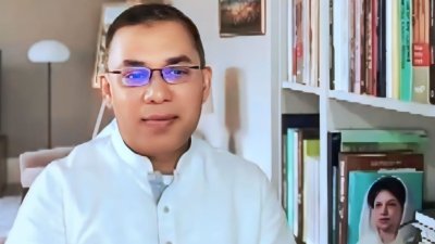 ‘শহীদ জিয়া স্মৃতি ফুটবল টুর্নামেন্টের’ চূড়ান্ত খেলায় প্রধান অতিথি হিসেবে যুক্ত হয়ে বক্তব্য দেন তারেক রহমান