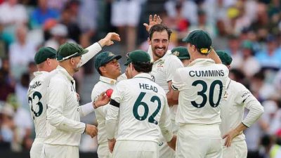 স্টার্ক ক্যারিয়ার সেরা বোলিং করলেন