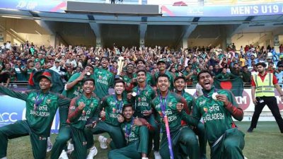 এশিয়া কাপ জয়ী বাংলাদেশকে ক্রীড়া উপদেষ্টার অর্ধকোটি টাকার বোনাস