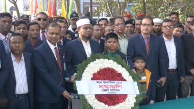 গোপালগঞ্জে ৩১ বার তোপধ্বনি এবং স্বাধীনতা ও বিজয় স্মৃতিস্তম্ভে শ্রদ্ধা নিবেদনসহ নানা কর্মসূচির মধ্যে দিয়ে মহান বিজয় দিবস পালিত