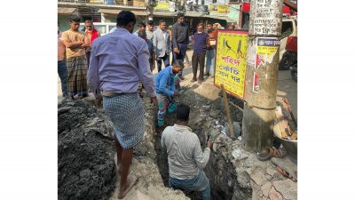 অবৈধ গ্যাস সংযোগ উচ্ছেদ করে ভ্রাম্যমাণ আদালত