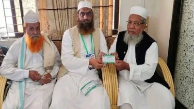 তৃণমূল বিএনপি ছেড়ে বাংলাদেশ খেলাফত মজলিসে যোগ দিয়েছেন সুনামগঞ্জ-৩ আসনের সাবেক সংসদ সদস্য মাওলানা শাহীনূর পাশা চৌধুরী