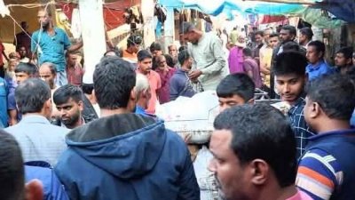 ধাপেরহাট বাজারে এ অভিযান চালানো হয়েছে