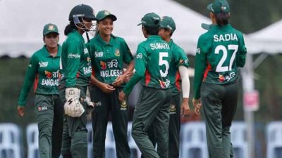 নেপালকে হারিয়ে ফাইনালে ভারতের মুখোমুখি বাংলাদেশের মেয়েরা