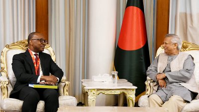 প্রধান উপদেষ্টার সঙ্গে সাক্ষাৎ করেন বিশ্বব্যাংকের বিদায়ী কান্ট্রি ডিরেক্টর, ছবি: পিআইডি