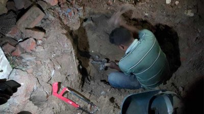 গ্যাসের অবৈধ সংযোগ বিচ্ছিন্ন করছে তিতাসের ভ্রাম্যমাণ আদালত