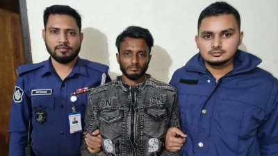 গ্রেফতার আকাশ মণ্ডল ওরফে ইরফান