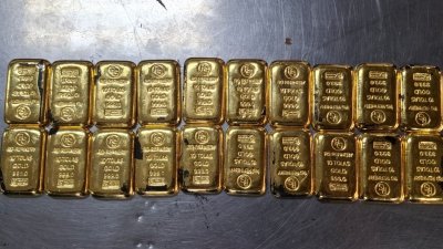 উদ্ধার স্বর্ণের বার