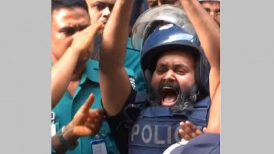 আদালতে সোলাইমান সেলিম