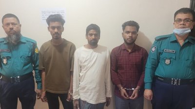 পুলিশের হেফাজতে গ্রেফতার ব্যক্তিরা