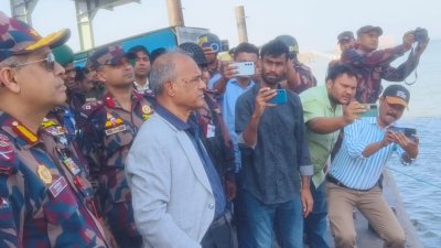 টেকনাফে স্বরাষ্ট্র উপদেষ্টা