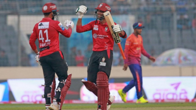মাহমুদউল্লাহ-ফাহিম ঝড়ে ডিফেন্ডিং চ্যাম্পিয়নদের জয়ে শুরু