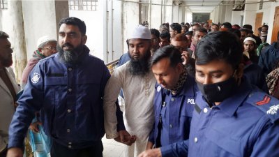 দণ্ডপ্রাপ্ত উজ্জ্বল মাহমুদ