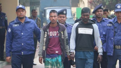 ডাকাত দলের সাত সদস্যকে গ্রেফতার করেছে পুলিশ