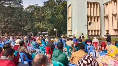 রাজশাহী বিশ্ববিদ্যালয়ের ভর্তি পরীক্ষায় পোষ্য কোটা পুনর্বহালের দাবিতে আজও পূর্ণ দিবস কর্মবিরতি পালন করেছেন বিশ্ববিদ্যালয়ের কর্মকর্তা-কর্মচারীরা