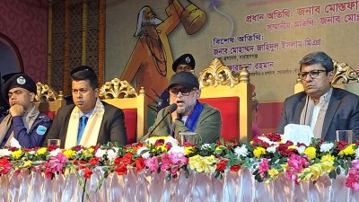 বক্তব্য দিচ্ছেন সংস্কৃতি বিষয়ক মন্ত্রণালয়ের উপদেষ্টা মোস্তফা সরয়ার ফারুকী