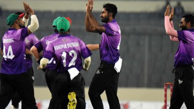 মামুনের ব্যাটে জিয়া ক্রিকেট টুর্নামেন্টের চ্যাম্পিয়ন রংপুর বিভাগ