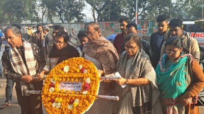 শহীদ আসাদ স্মৃতিস্তম্ভে পুষ্পস্তবক অর্পণ করে বিপ্লবী ওয়ার্কার্স পার্টি