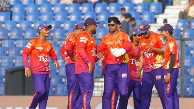 দুর্বার রাজশাহীর ফাইল ছবি।