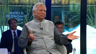 কথা বলছেন প্রধান উপদেষ্টা ড. মুহাম্মদ ইউনূস