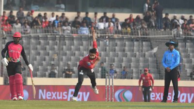 সিলেটকে বিপদে ফেলেছে ফাহিম আশরাফের বোলিং।