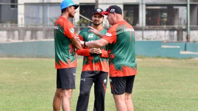 হারের বৃত্ত থেকে বের হওয়ার মিশন রংপুরের