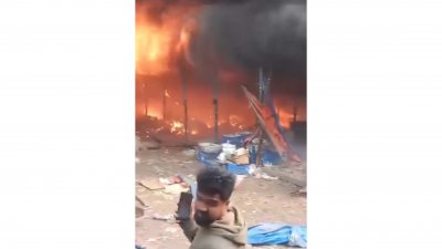 কাঁচামালের বাজারে আগুন