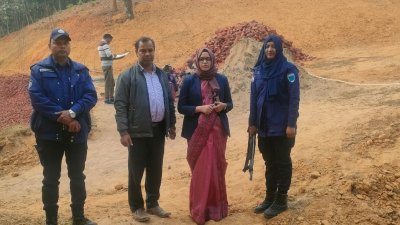 পাহাড় ও টিলা কেটে রিসোর্ট তৈরির স্থানে অভিযান