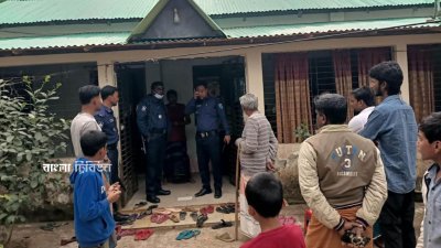 গাজীপুরের শ্রীপুরে এক স্কুলশিক্ষিকার বাড়িতে ডাকাতির ঘটনা ঘটেছে