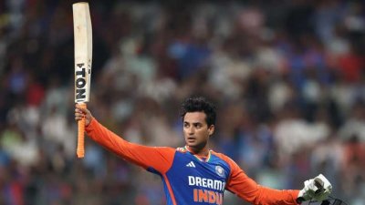 অভিষেক শর্মা ম্যাচসেরা ইনিংস খেলেছেন