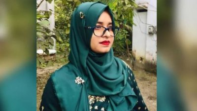 শারমিন বৃষ্টি