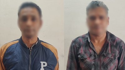 গ্রেফতার দুই ব্যক্তি
