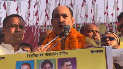 অনুষ্ঠানে বক্তব্য রেখেছেন কিশোরগঞ্জ জেলা বিএনপির যুগ্ম সাধারণ সম্পাদক শহিদুজ্জামান কাকন