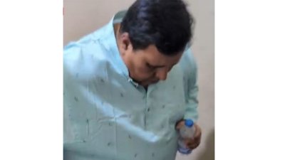 চয়ন ইসলাম