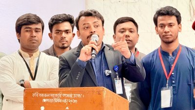 কবি নজরুল সরকারি কলেজ সাংবাদিক সমিতির ষষ্ঠ প্রতিষ্ঠাবার্ষিকীতে আয়োজিত সভায় প্রধান অতিথির বক্তব্য দেন সিনিয়র সহকারী প্রেস সচিব ফয়েজ আহম্মদ