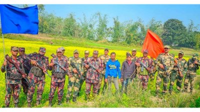 অনুপ্রবেশকারী হিসেবে বিএসএফের হাতে আটক দুই বাংলাদেশিকে বিজিবির কাছে ফেরত দিয়েছে বিএসএফ