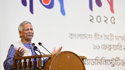 প্রধান উপদেষ্টা প্রফেসর ইউনূস