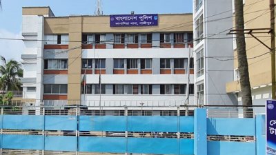 গাজীপুরের কাপাসিয়ায় নিখোঁজের পরদিন বীর মুক্তিযোদ্ধা গণি শেখের (৭০) মরদেহ উদ্ধার করেছে পুলিশ