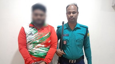গ্রেফতার মো. আসিফ সিকদার