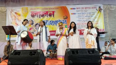 রাতভর চলে উৎসব অনুষ্ঠান