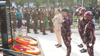 নানী সামরিক কবরস্থানে বিজিবি মহাপরিচালক