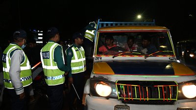 ডিএমপির ৫০টি থানা এলাকায় ৫০০টি টহল টিম দায়িত্ব পালন করে