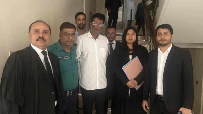 আদালত প্রাঙ্গণে গ্রেফতার কামরুল হাসান খোকন