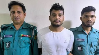 গ্রেফতার শীর্ষ সন্ত্রাসী নুরে আলম প্রকাশ নুরু